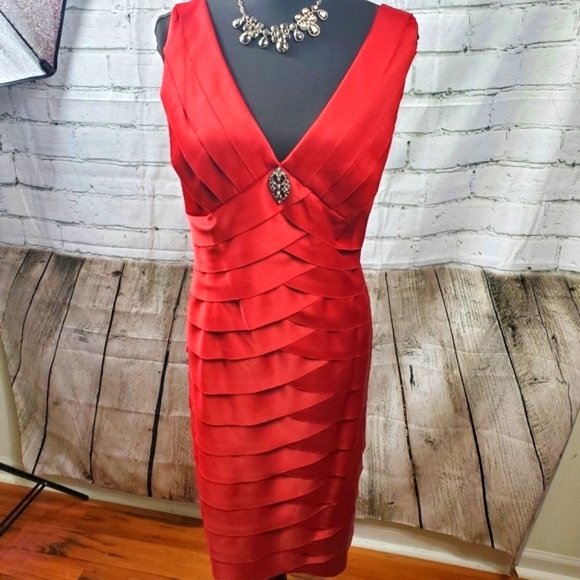 Jones Wear Dresses & Skirts - Jones Wear Evening dress dark red/Maroon color Size 20W